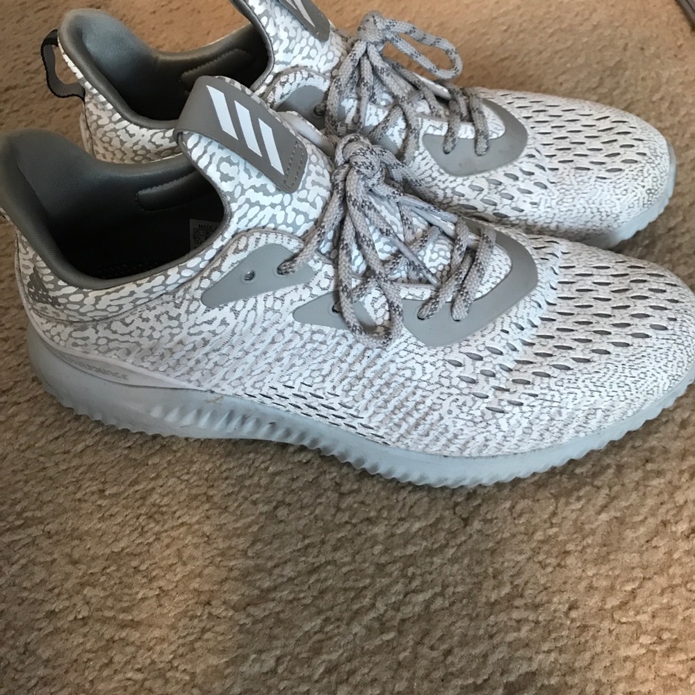 Adidas Alpha Bounce